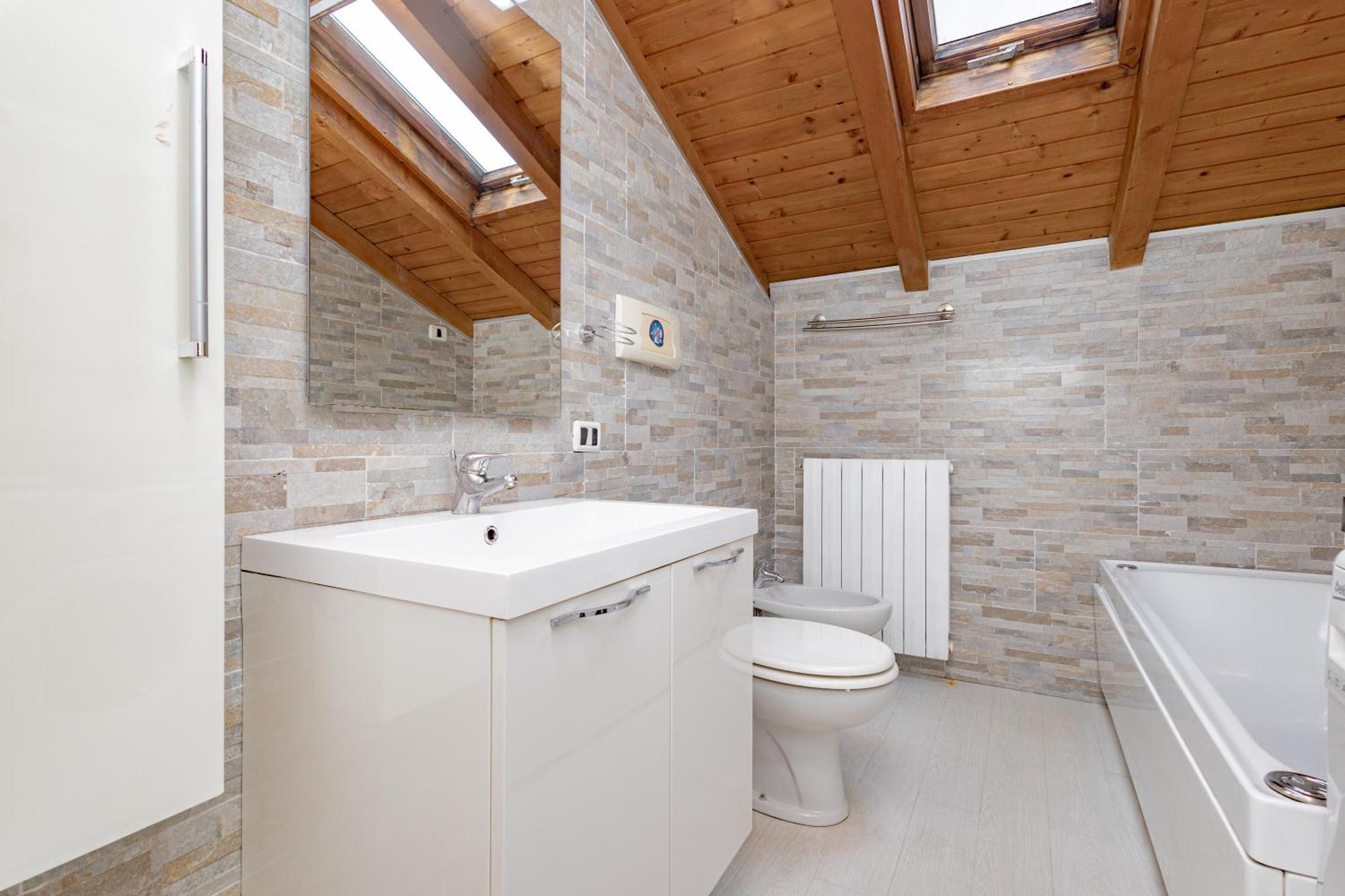 Apartment Appartamento Bergamo 24